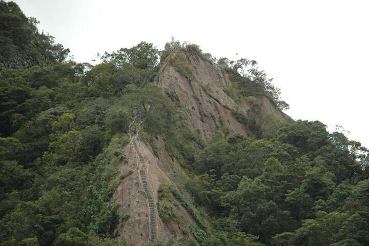 慈母峰登山步道