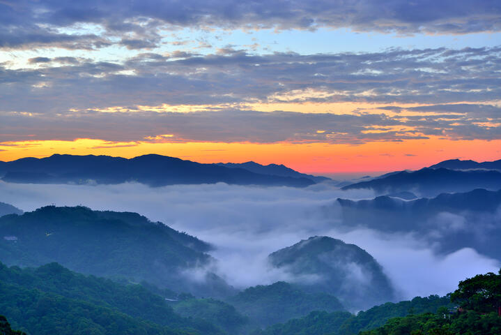 格頭雲瀑
