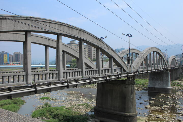 三峽拱橋