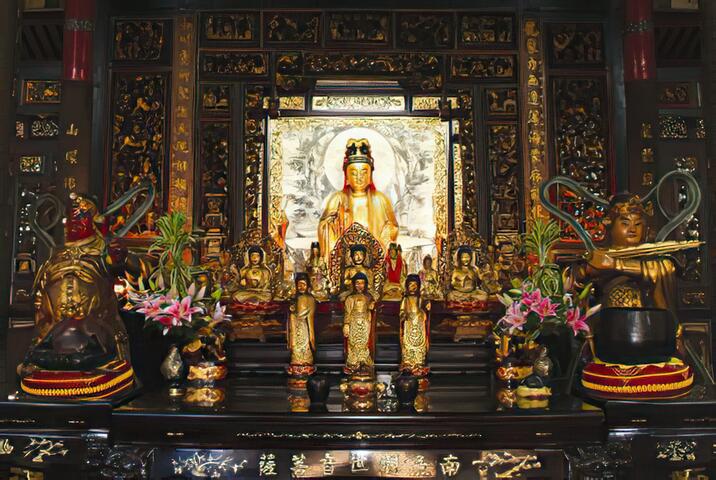 淡水龍山寺