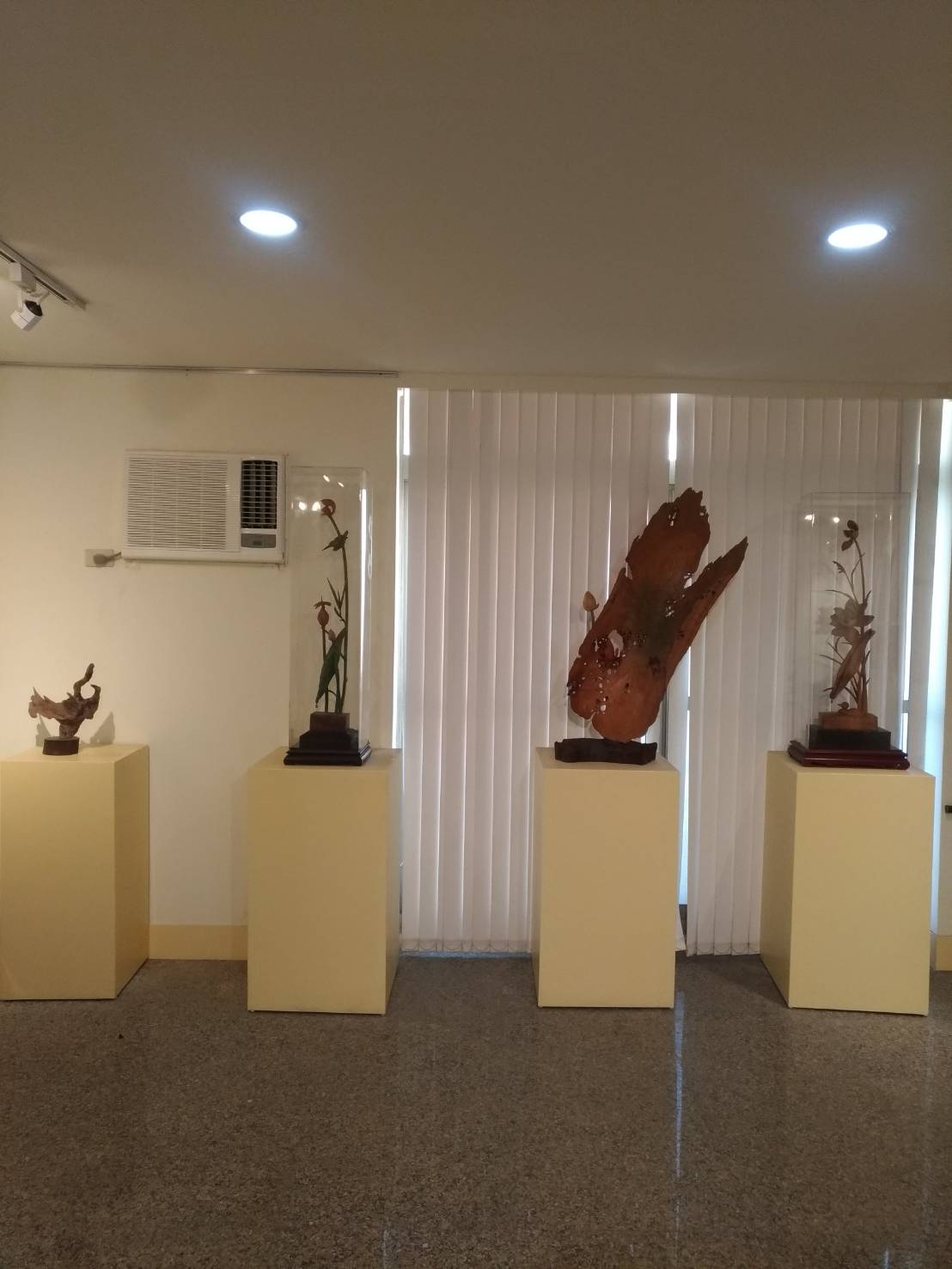 台灣工藝之家-黃媽慶木雕工作室